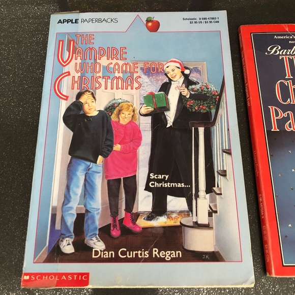 4 Christmas themed book lot π
π - Picture 5 of 10
